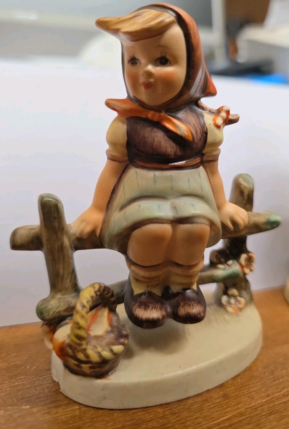Goebel Hummel Figurines – Just Resting #112 Village Boy #51 Mothers Helper #133