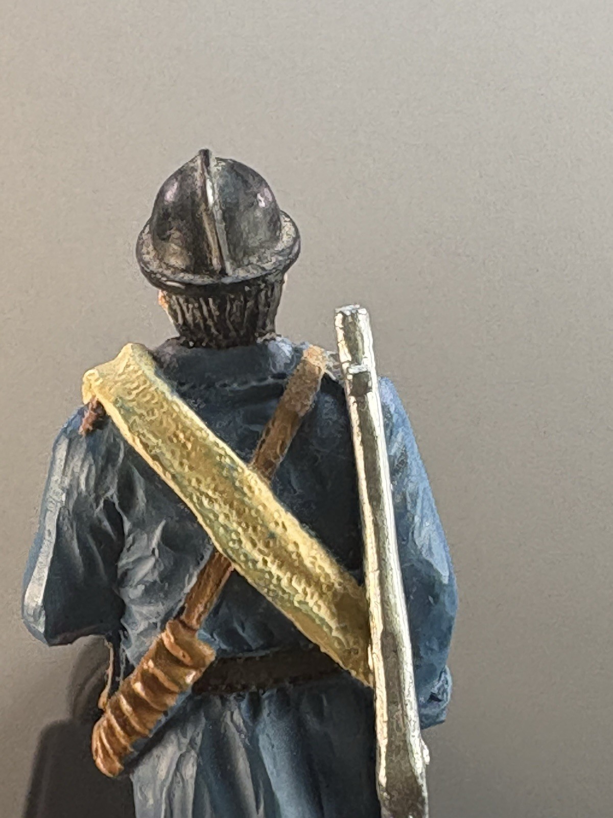 Vintage WWI French Poilu Soldier Figurine
