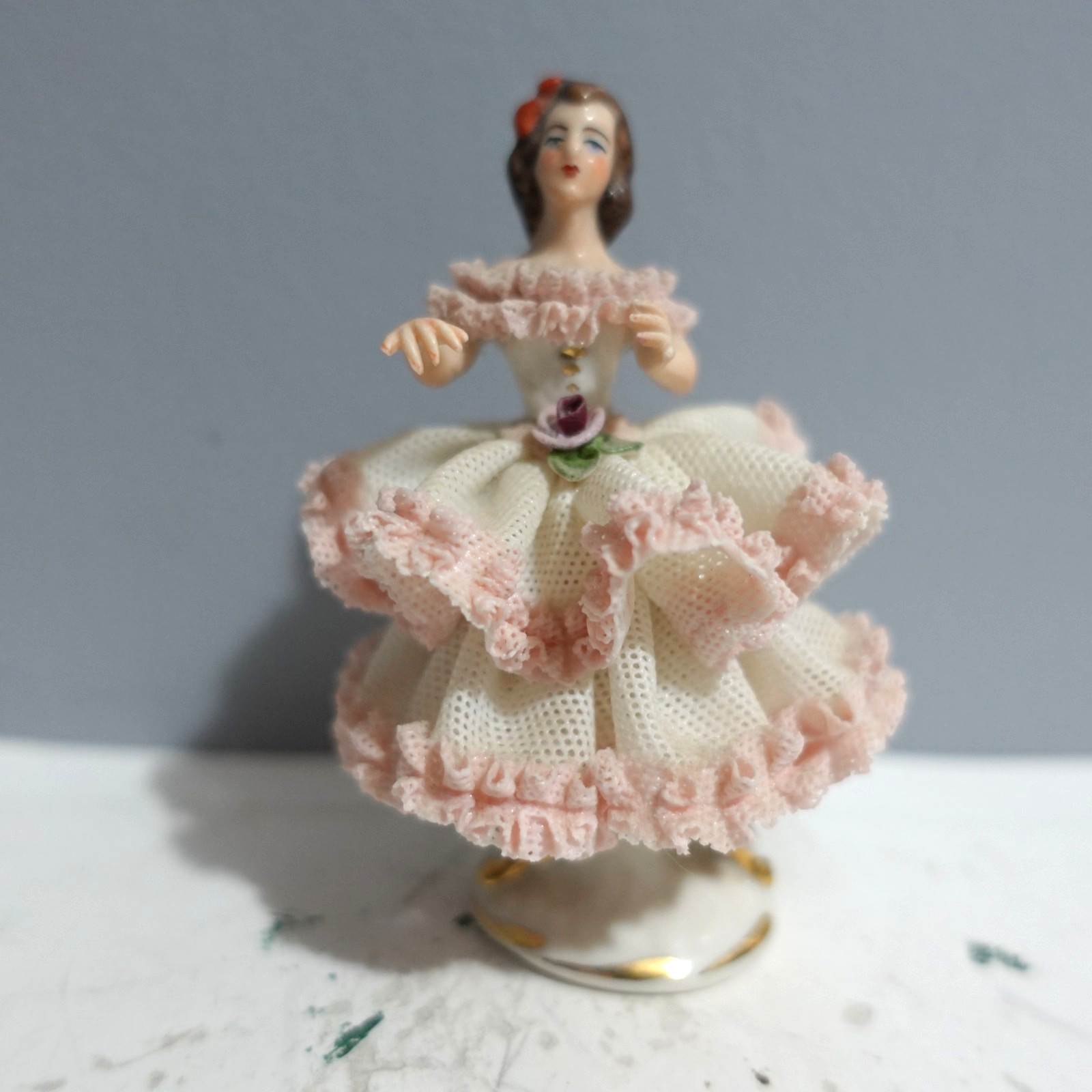 Dresden Lace Figurine Karl-Heinz Klette 4″ Victorian Woman