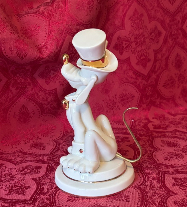 VINTAGE LENOX DISNEY SHOWCASE “PLUTO’S BIG NIGHT OUT” GOLD TRIM-NO BOX OR PAPERS