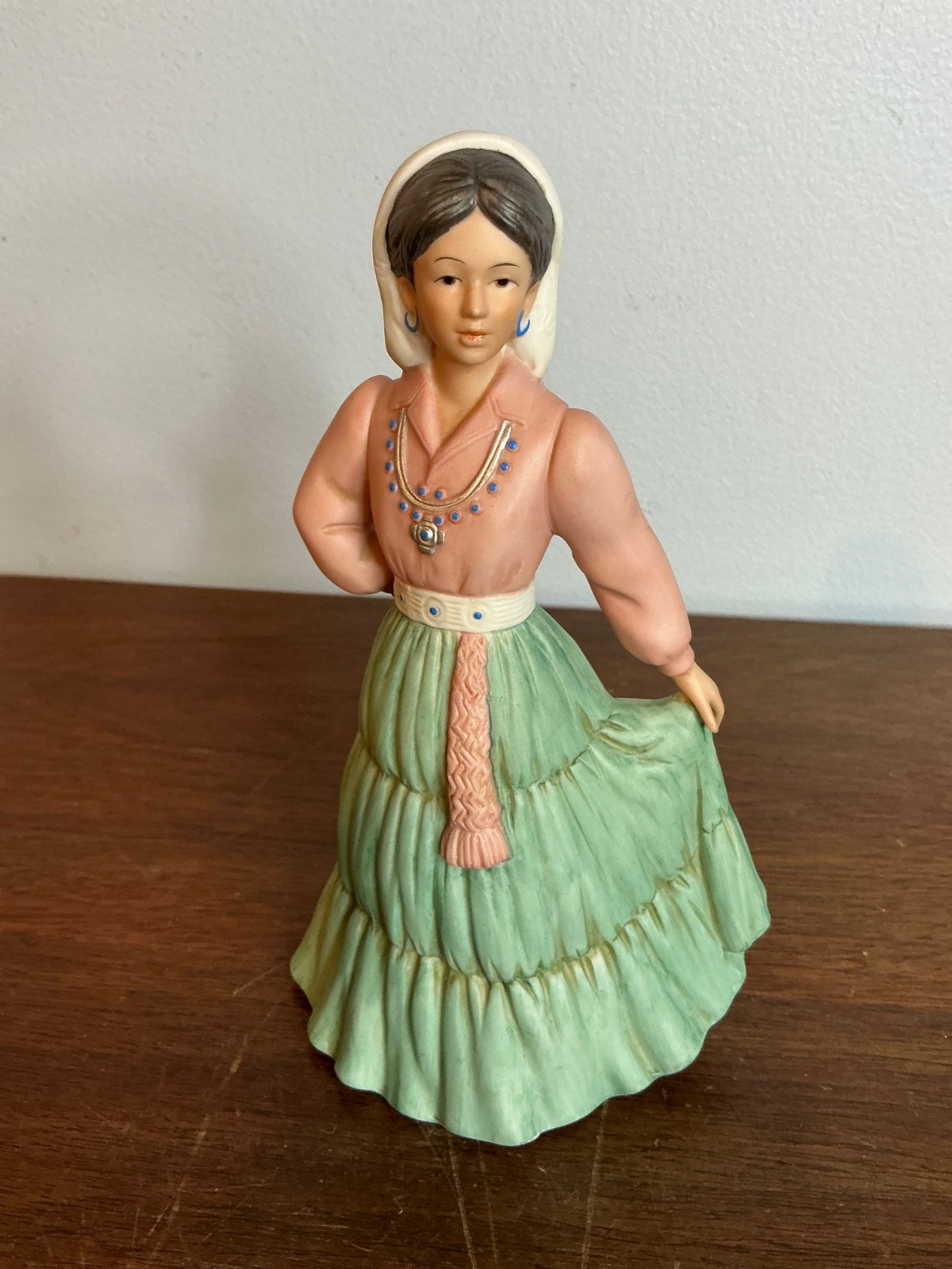 HOMCO/Home Interior First Southwestern Pueblo Victorian Lady Figurine # 1485
