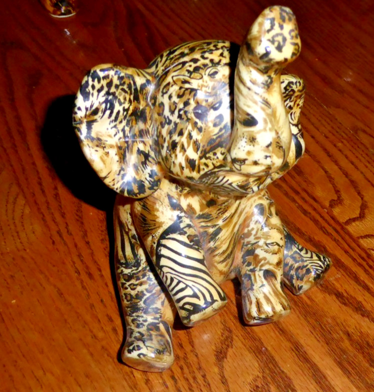 4 LA VIE Safari Ceramic Figures patchwork print: RHINO, GIRAFFE, ELEPHANT, VASE