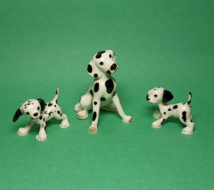 Vintage Hagen Renaker Miniature Dalmatian Dog Mama & Puppies Lot