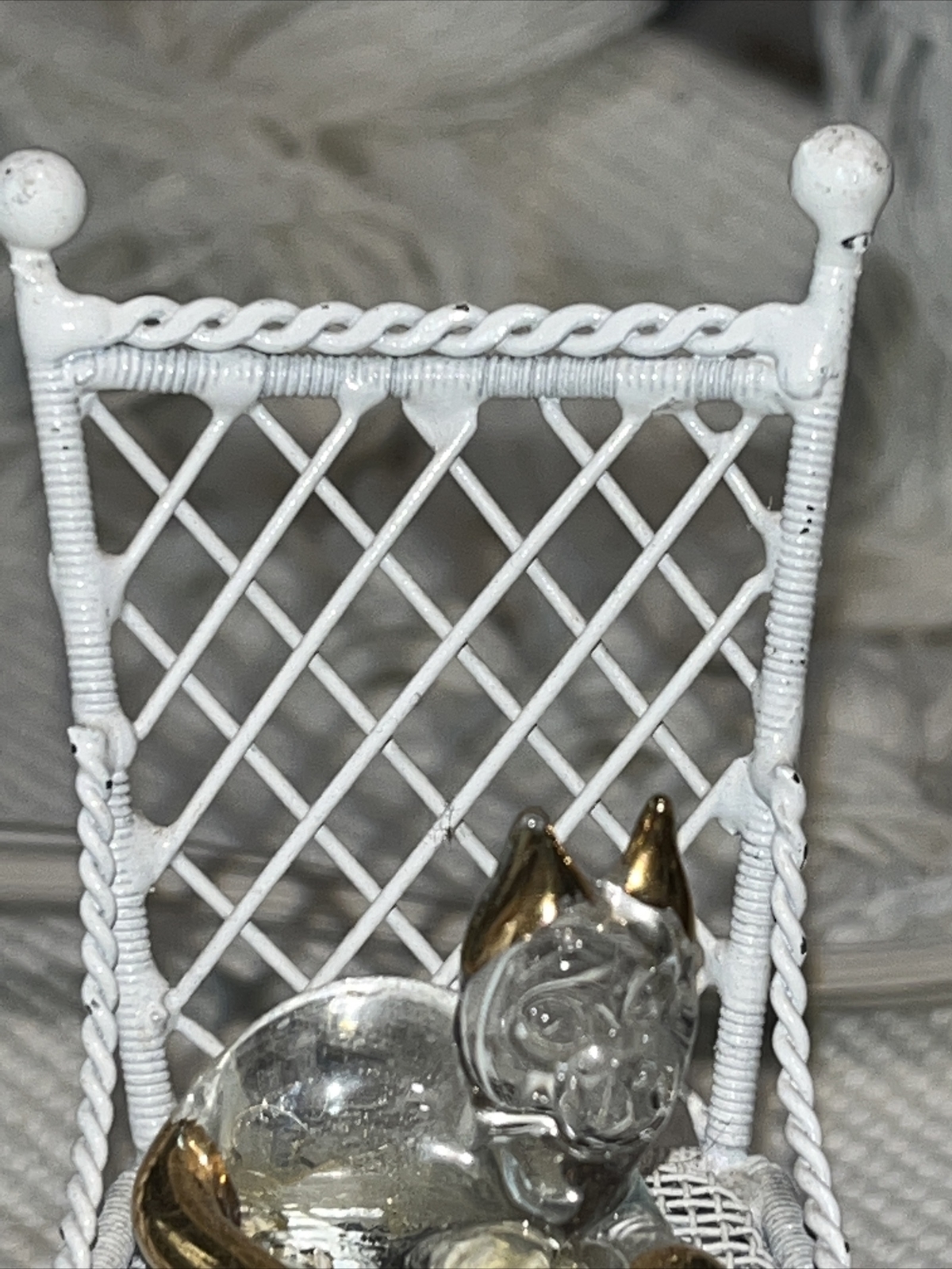 Crystal World? CAT Sitting On Chair Vintage