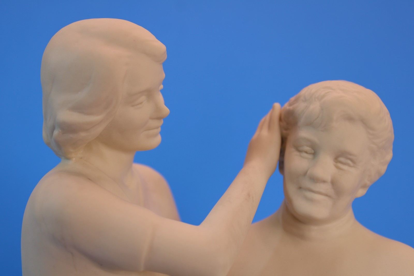 Vtg Hansen Classics Porcelain Figurine 2005 “Tender Loving Care” 11″ LDS Rare