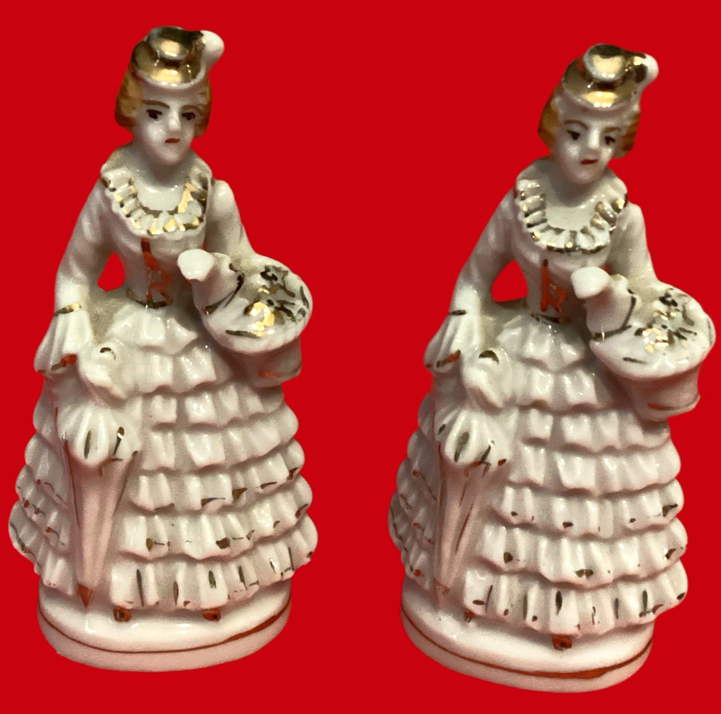 OCCUPIED JAPAN LADIES WITH PARASOLS FIGURINES 1940’S SET OF 2 VINTAGE 3 1/2″