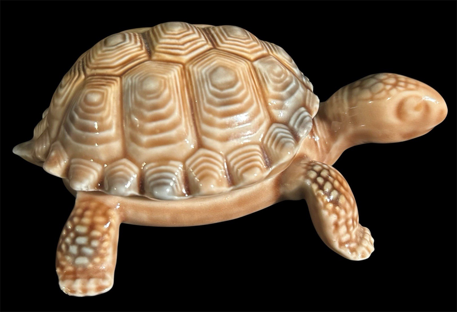 Vintage Wade Porcelain Turtle Jewelry Ring Holder Trinket Box Figurine