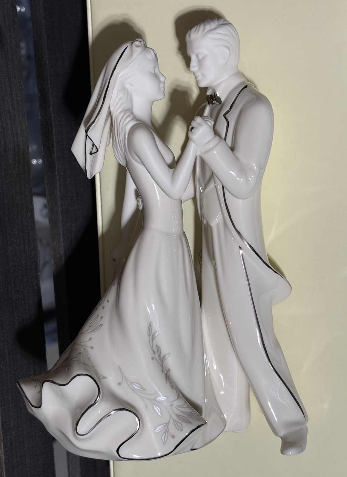 Lenox wedding promises first dance cake topper