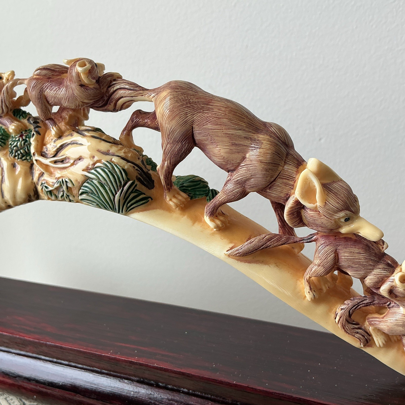 Ivory color Group animal Arch Sculpture on Dark Wood Base Brown Beige Green