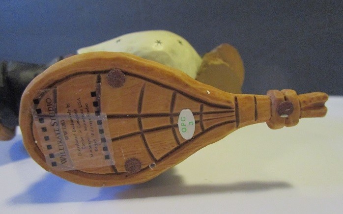 Williraye Studio – WW2281 – From 1999 – Snowman Marching in Showshoes – 1 Issue