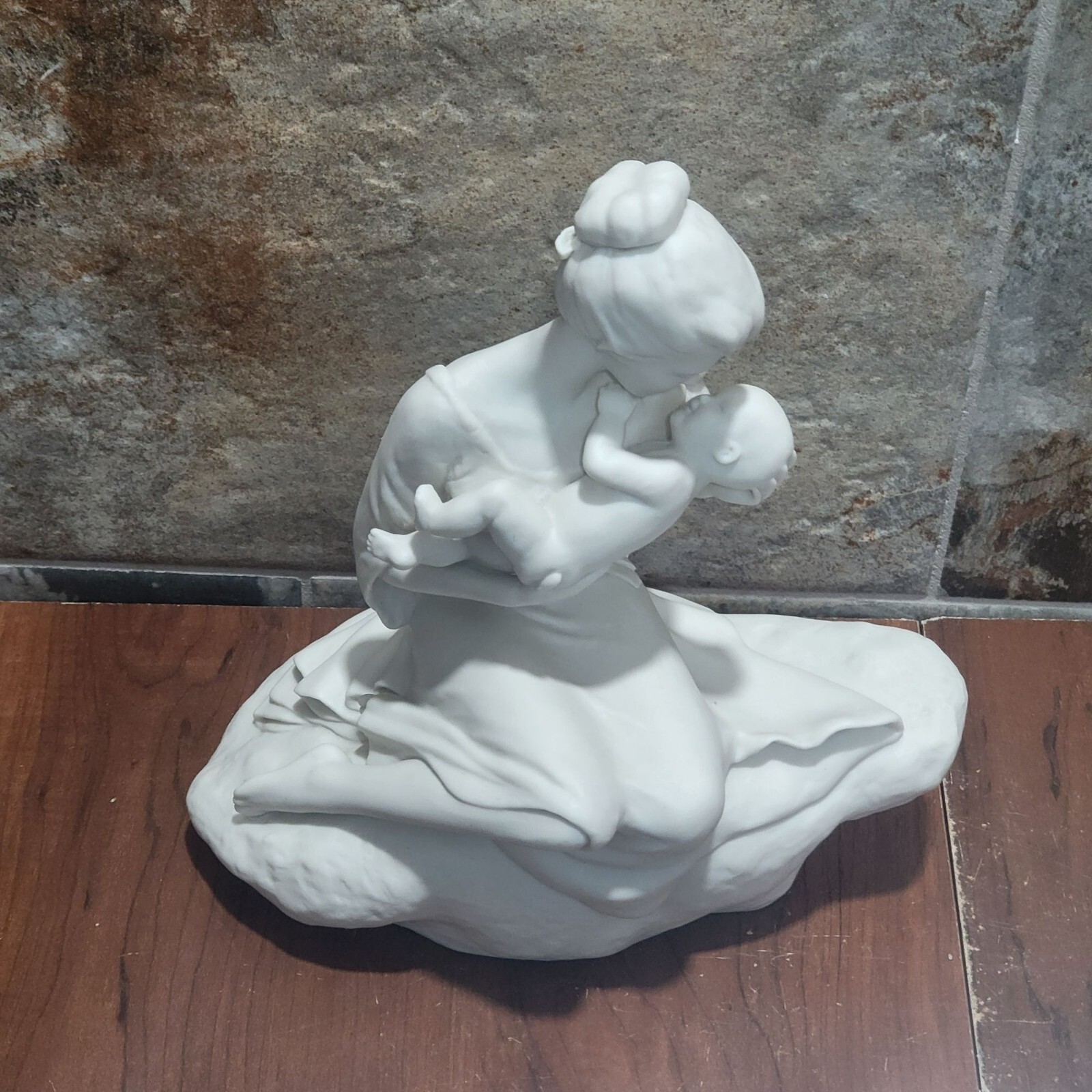 Mother and Child Porcelain Figurine Statue Bob G Wilson Design No 262