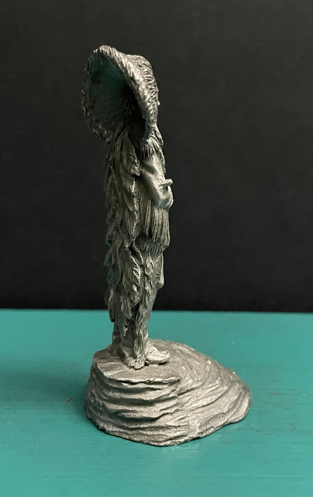 Valiant Studio Diamond Jubilee Pewter Native American Indian Chief Pipe Figurine