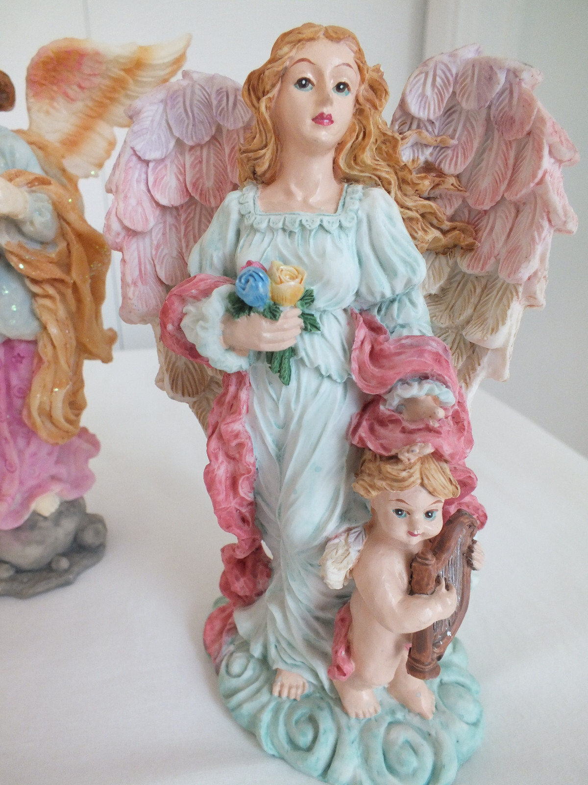 lot of 5 resin Beautiful detail ANGELS vintage 6″ and 7″ tall
