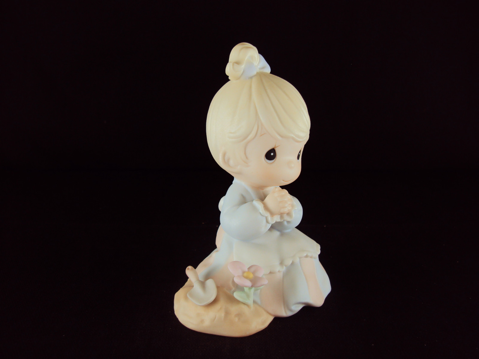 Precious Moments, PM922, Sowing The Seeds Of Love, G-Clef Mark, 1992