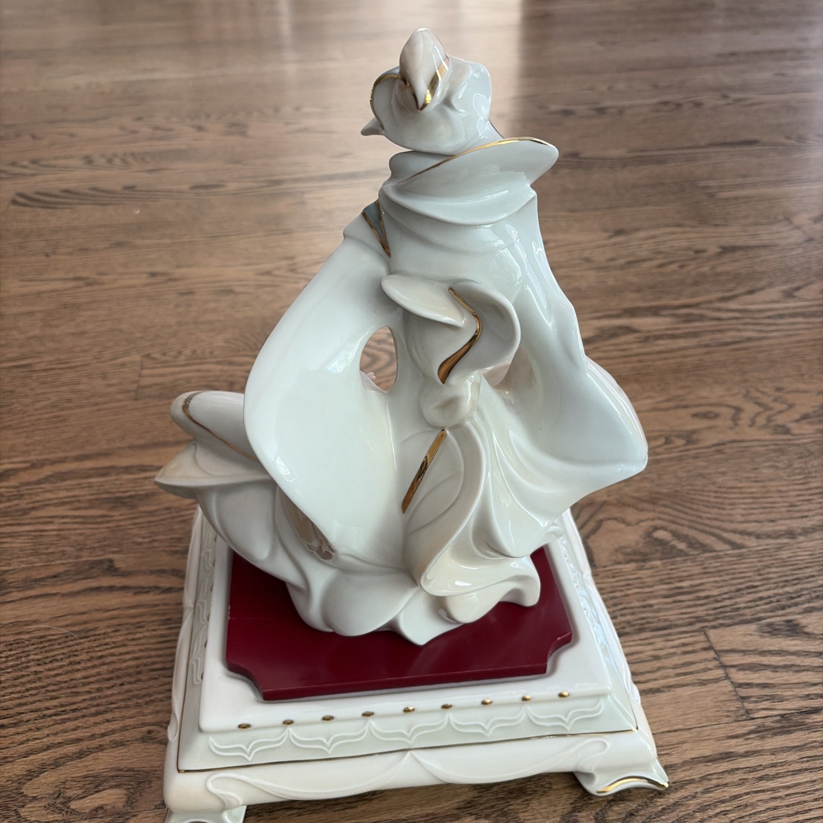 Galos of Spain “Oriental Lady” Sculpture 9753 Porcelain
