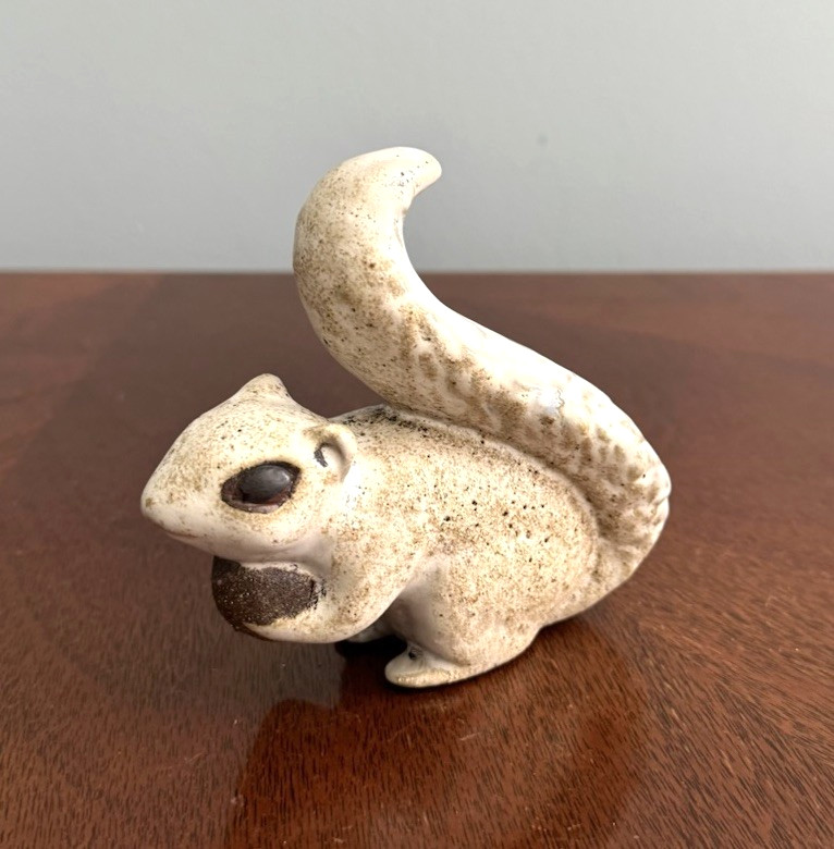 Anderson Design Studio SQUIRREL WITH NUT Figurine Art Pottery Acorn AD