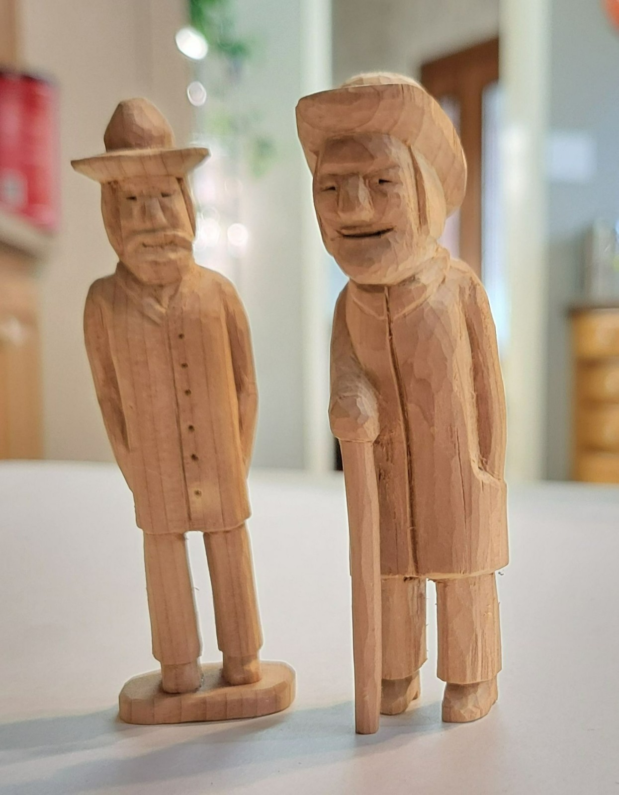 Hand-Carved Wooden Figurines By Larry Story 2005 Signed Folk Art Pair Of Men