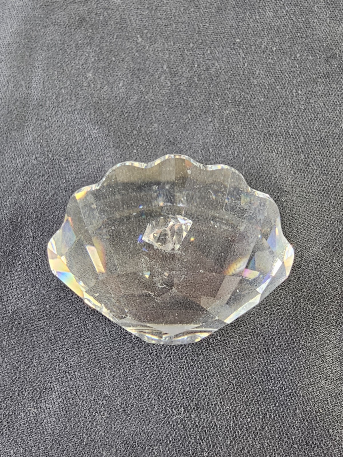 Swarovski Sea Shell Oyster Clam w/ Diamond Shaped Pearl Original Box