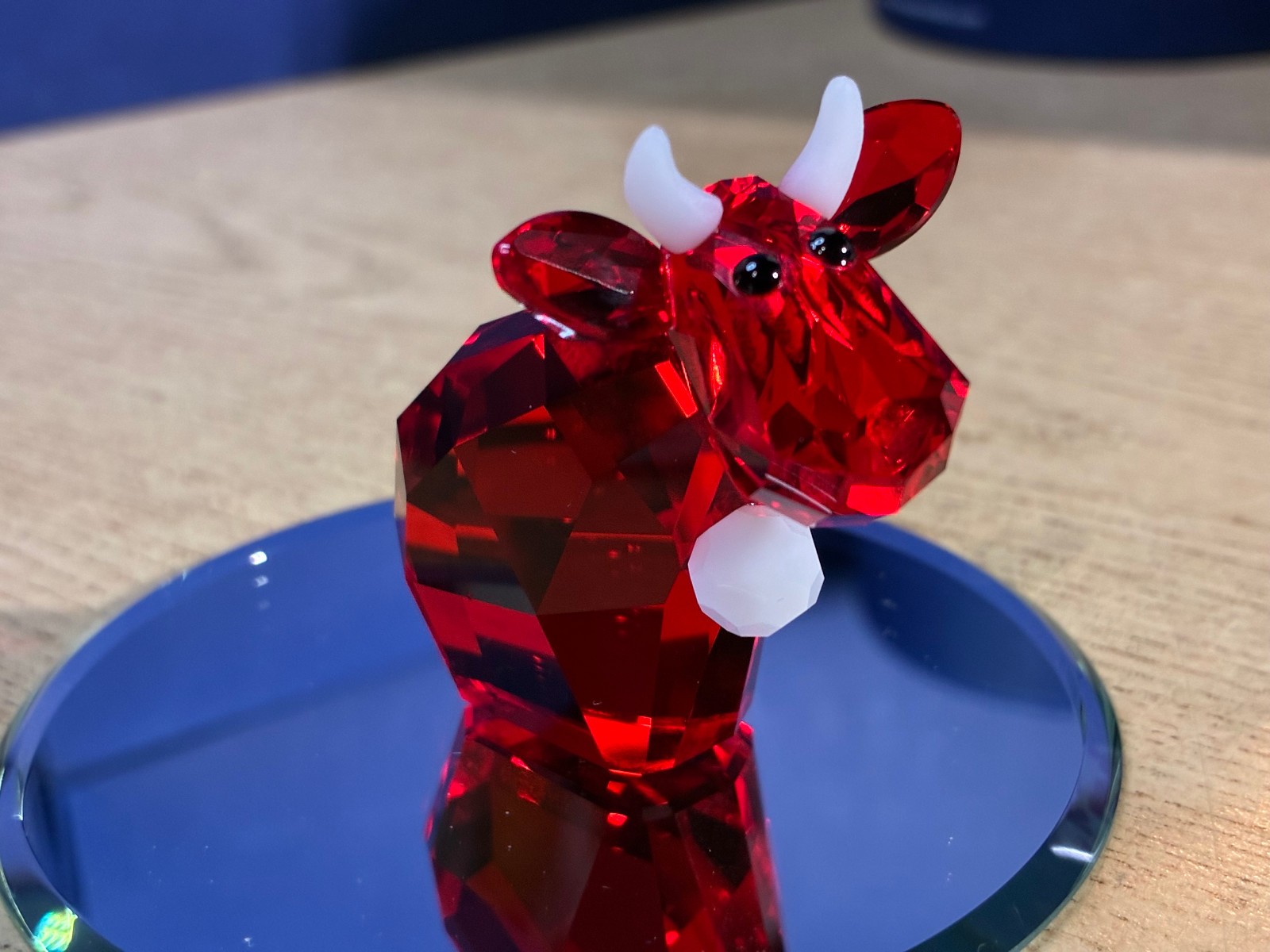 Swarovski LovLots Soccer Mo Red Cow 968798 Limited Edition 2008 MIB+Certificate