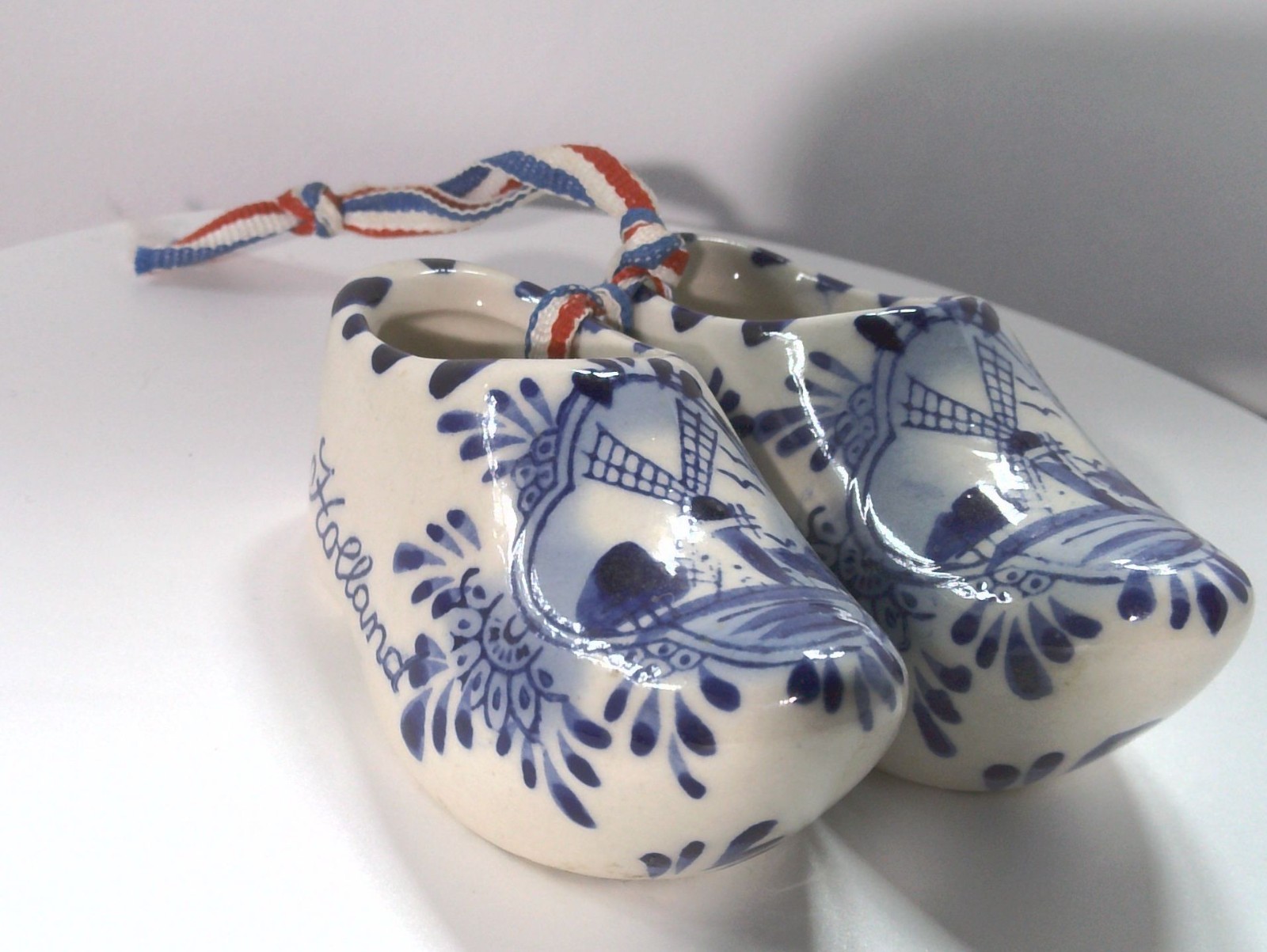 Vintage Dutch Porcelain Shoes Windmills Delft Blue “Holland” 4″ Souvenir Clogs