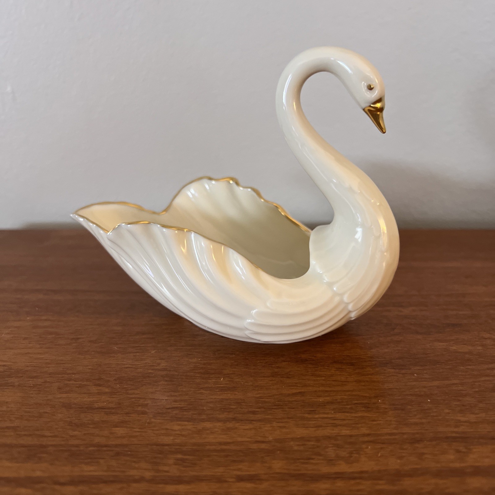 Vintage Lenox Swan Ivory Porcelain Figurine Dish Trinket Wedding Green Stamp