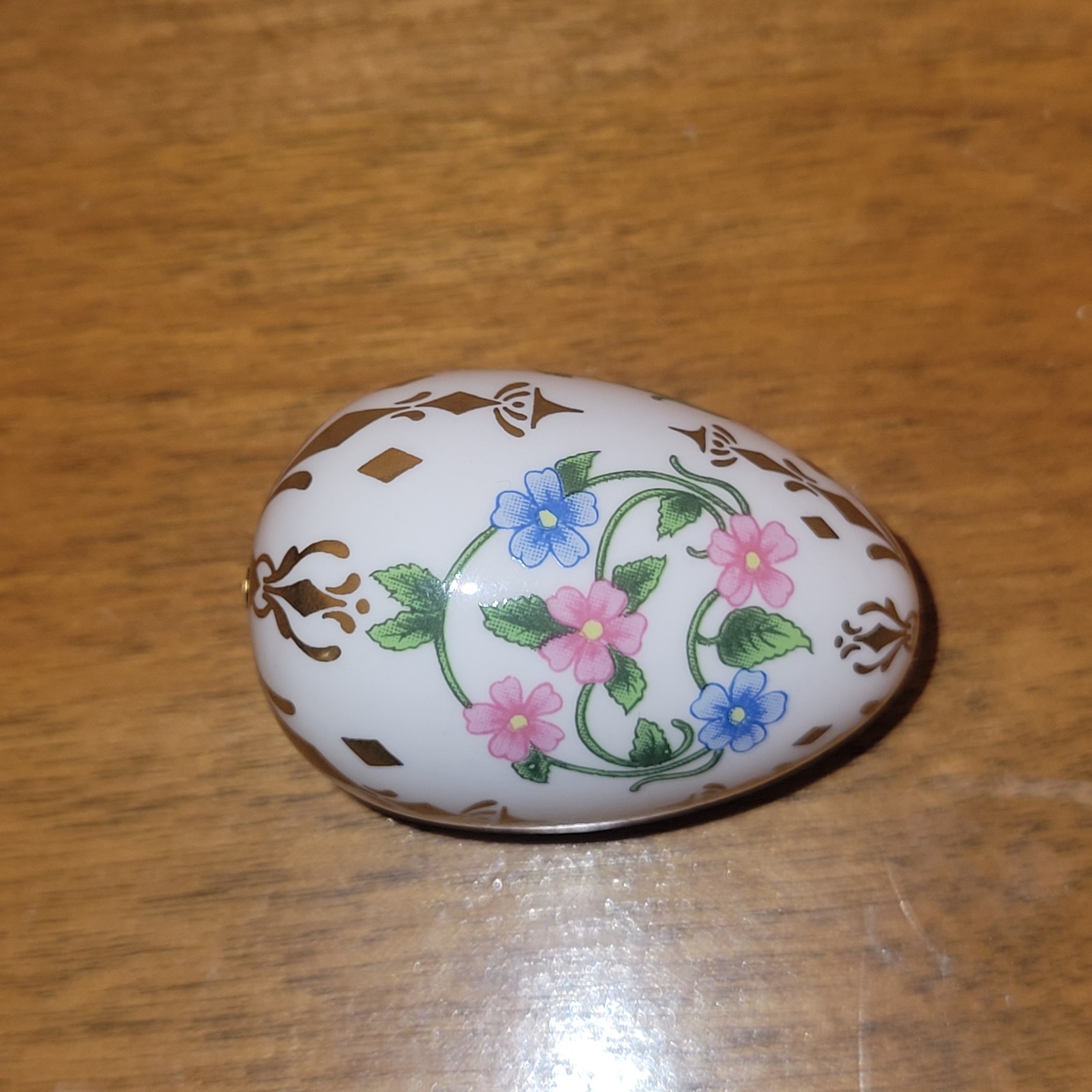 1.5 Inch Floral Porcelain Egg