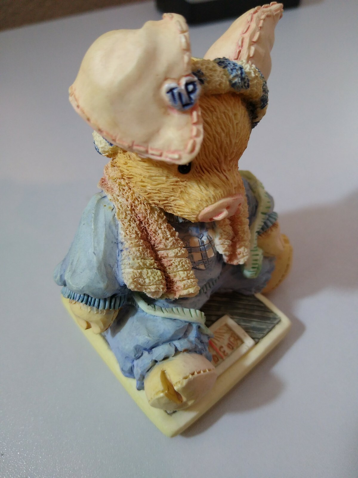 This Little Piggy Enesco This Little Piggy Had None 1994 Figurine Numbered 3Inch