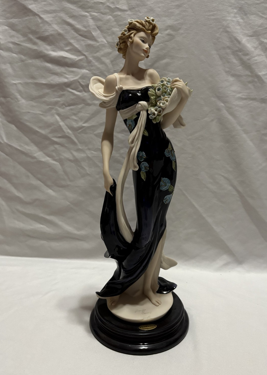 Giuseppe Armani Florence “Spring Bluebell” 1333C Figurine 1998 Italy Excellent!