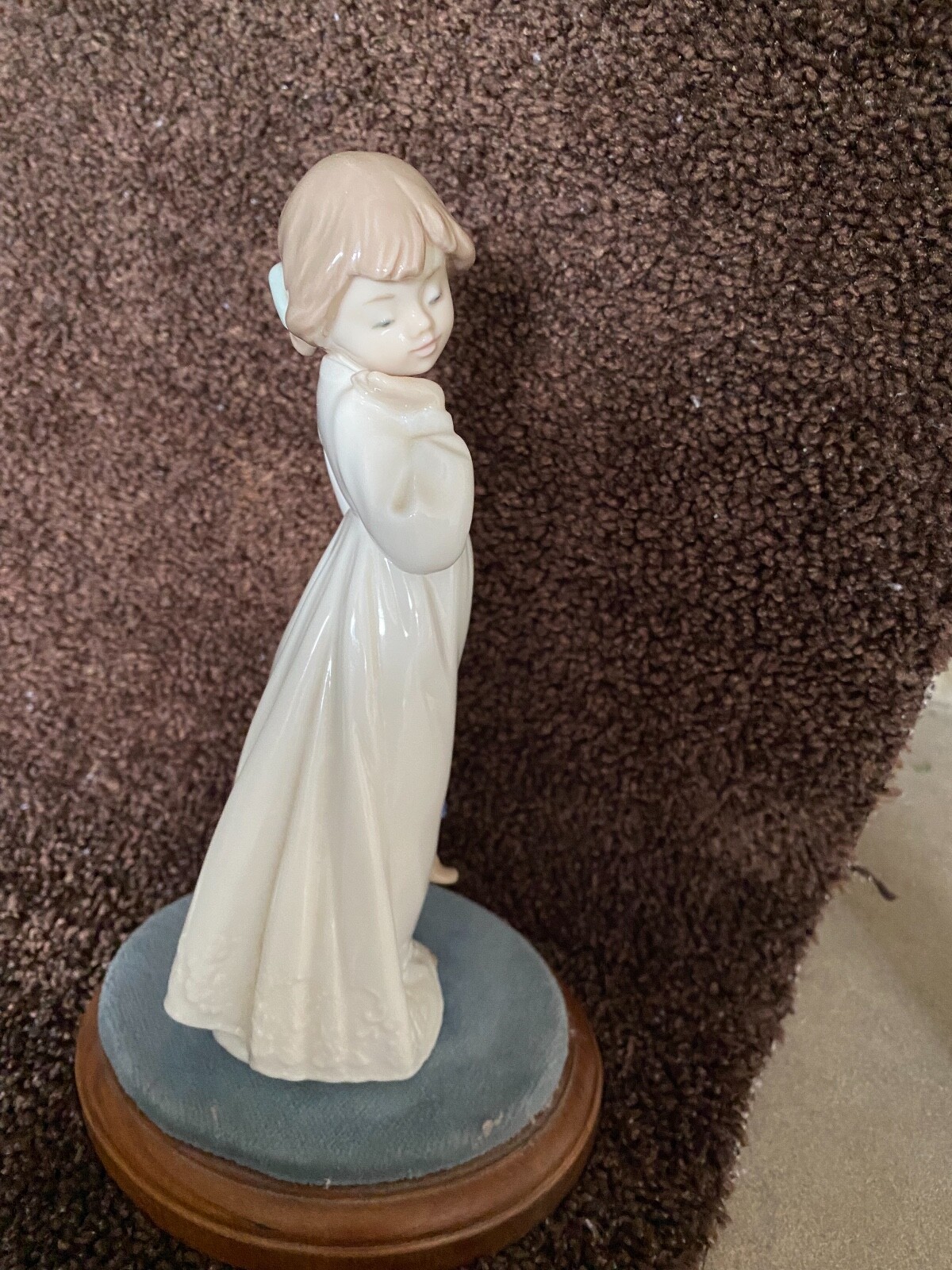 Vintage Lladro “My Rag Doll” – Young Girl w/ Clown Toy – NAO Porcelain Figurine