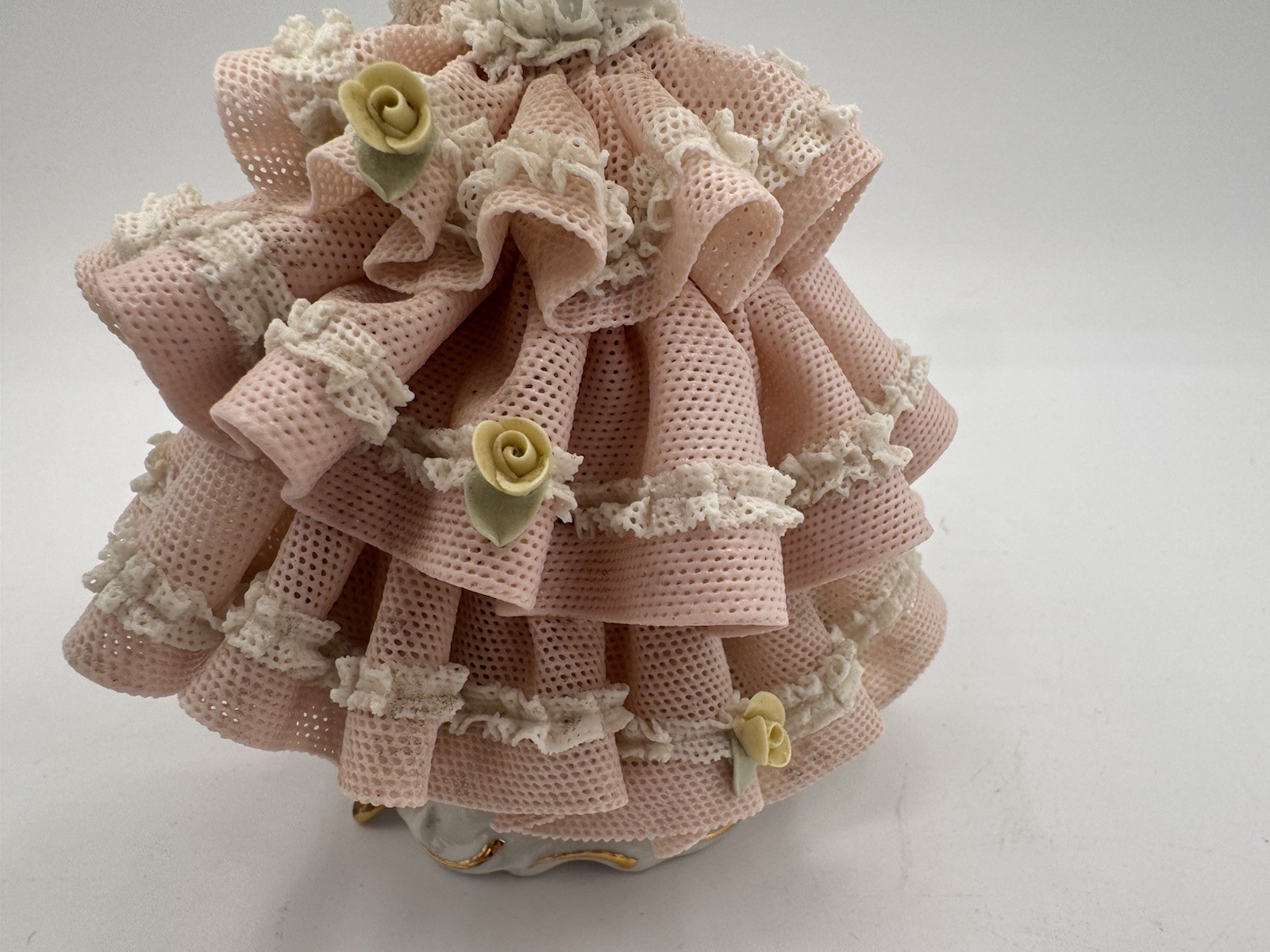 Vintage Dresden Lace Porcelain Marie Antionette Figurine Germany Cond. Issue