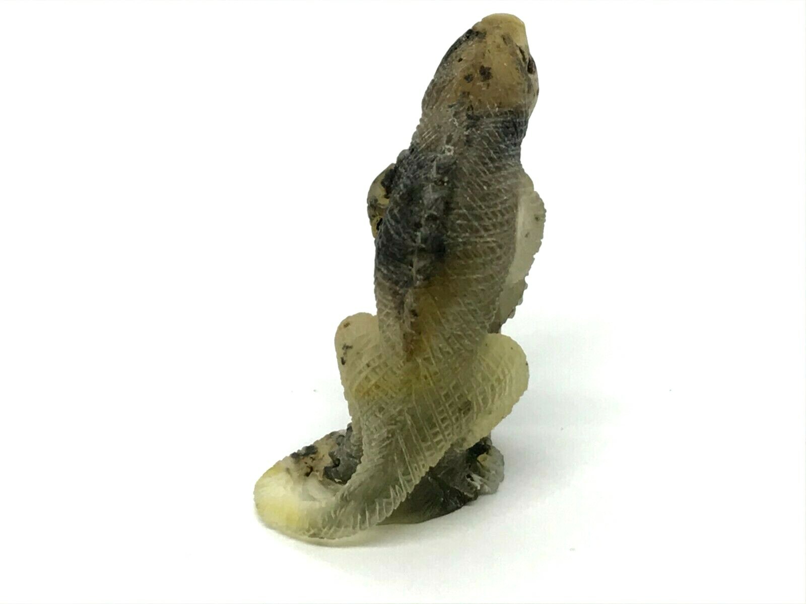 AMBER IGUANA Gift Carved BALTIC Figurine Statuette Untreated Raw Unique 4g 15785