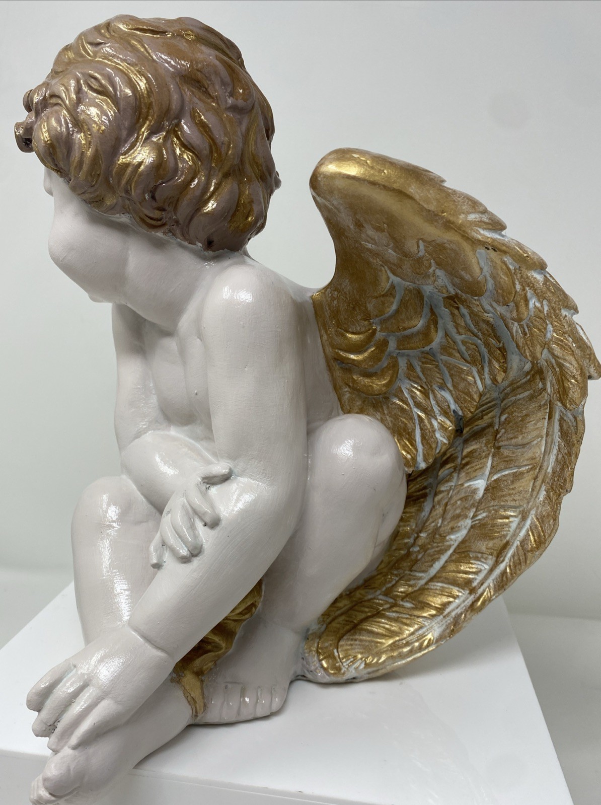 VTG Winged Cherub Angel Sitting Hand painted Gold/ White 10” H