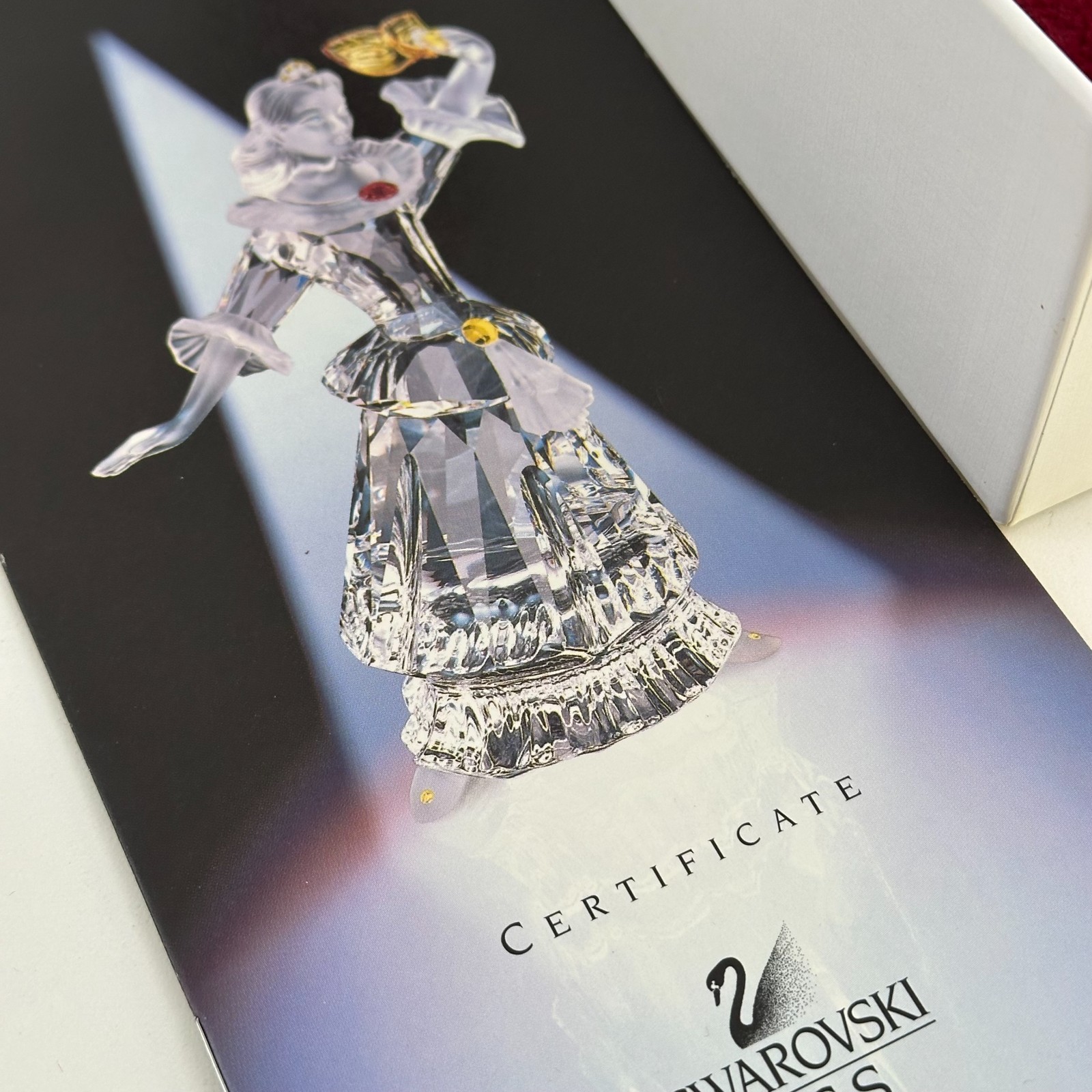 Swarovski Columbine 2000 SCS Masquerade Crystal Figurine Box 242032