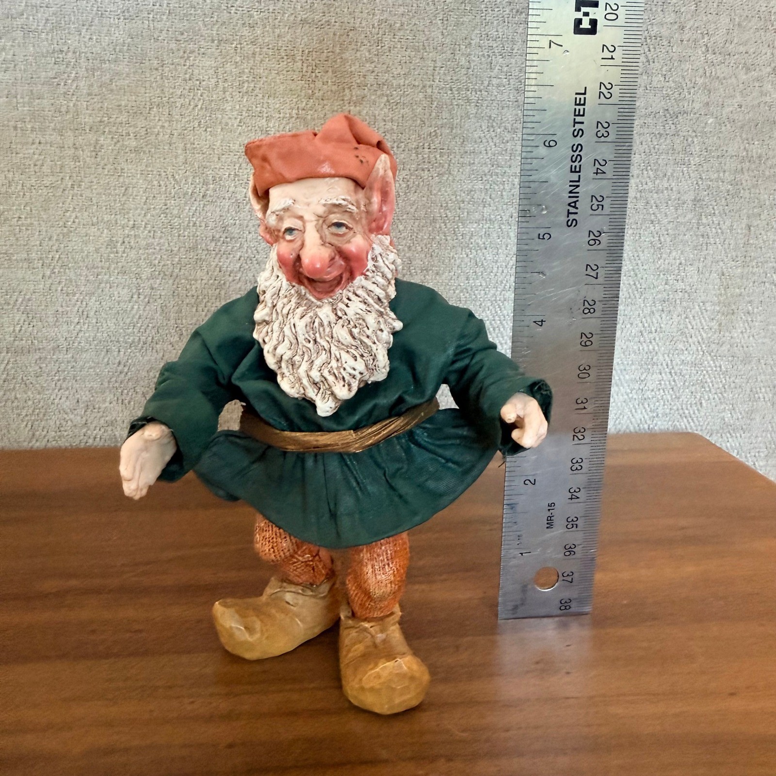 Vintage 1988 Kurt Adler Clothique Santa’s Helper Workshop Elf Figurine Folk Art