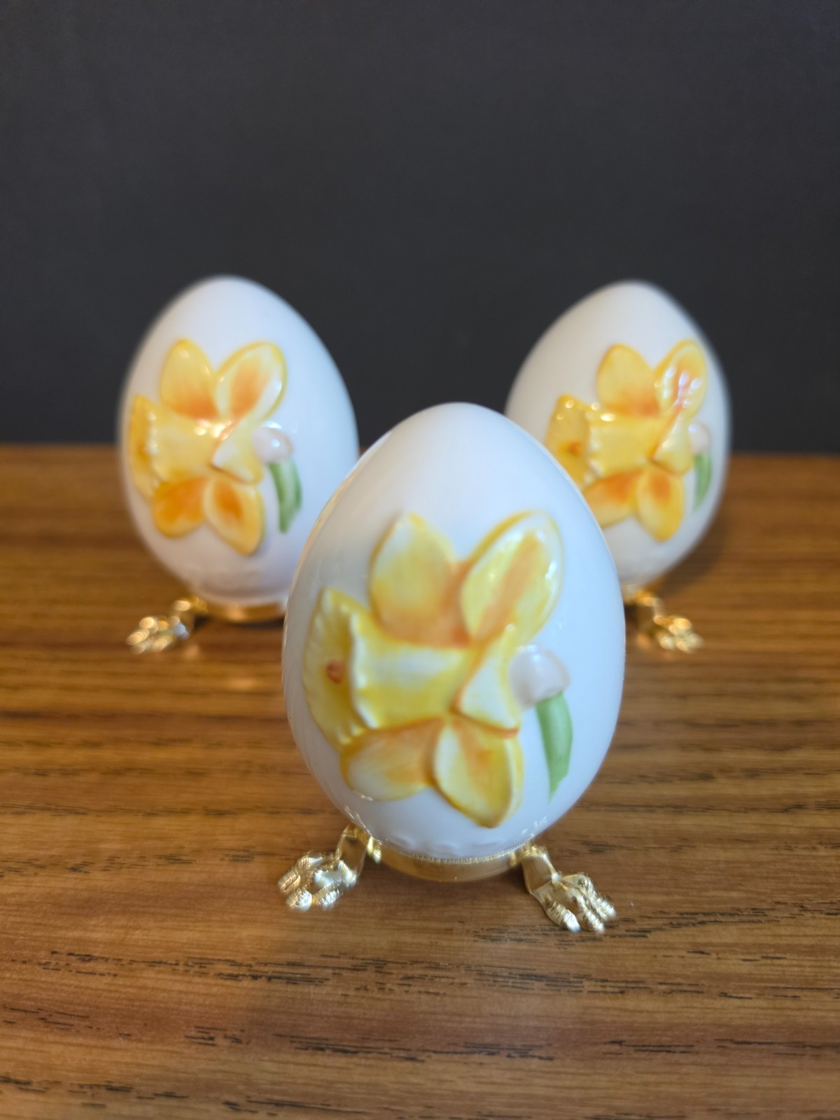 Vintage Goebel 1982 Annual Easter Egg Set of 3 Daffodil W Germany Metal Stands