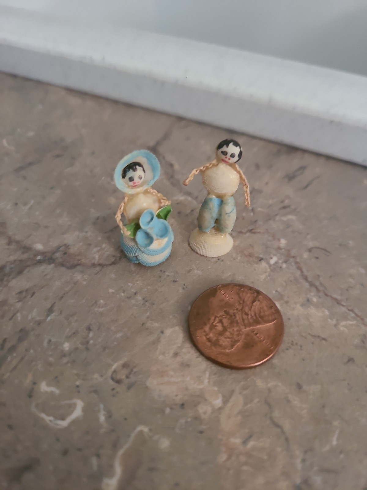 Vintage MCM Seashell Man & Lady Figurine Folk Art Handmade Beach Souvenir 1969