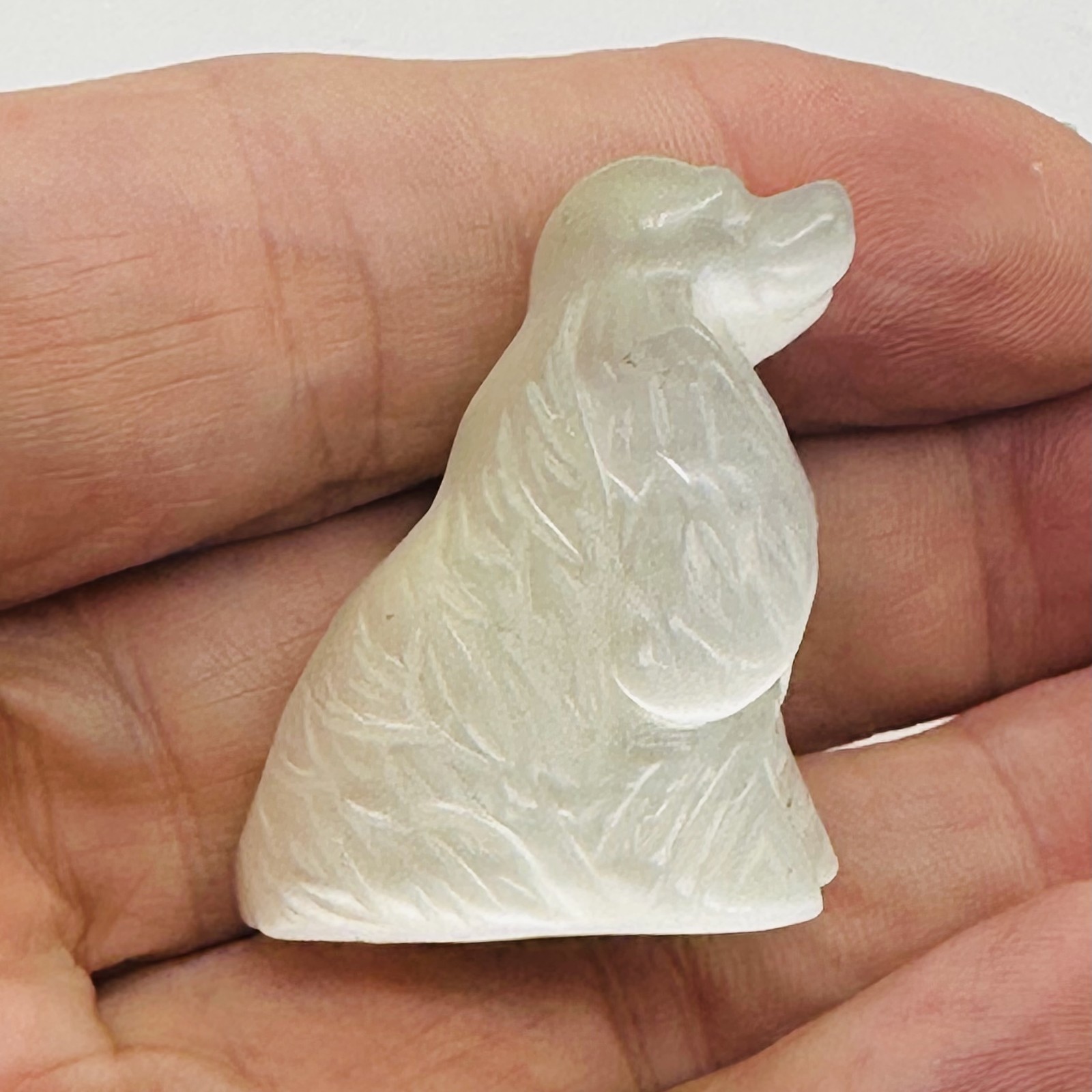 Cocker Spaniel Carved Statue | 1 Figurine | | 37x30x23mm | Clear, White