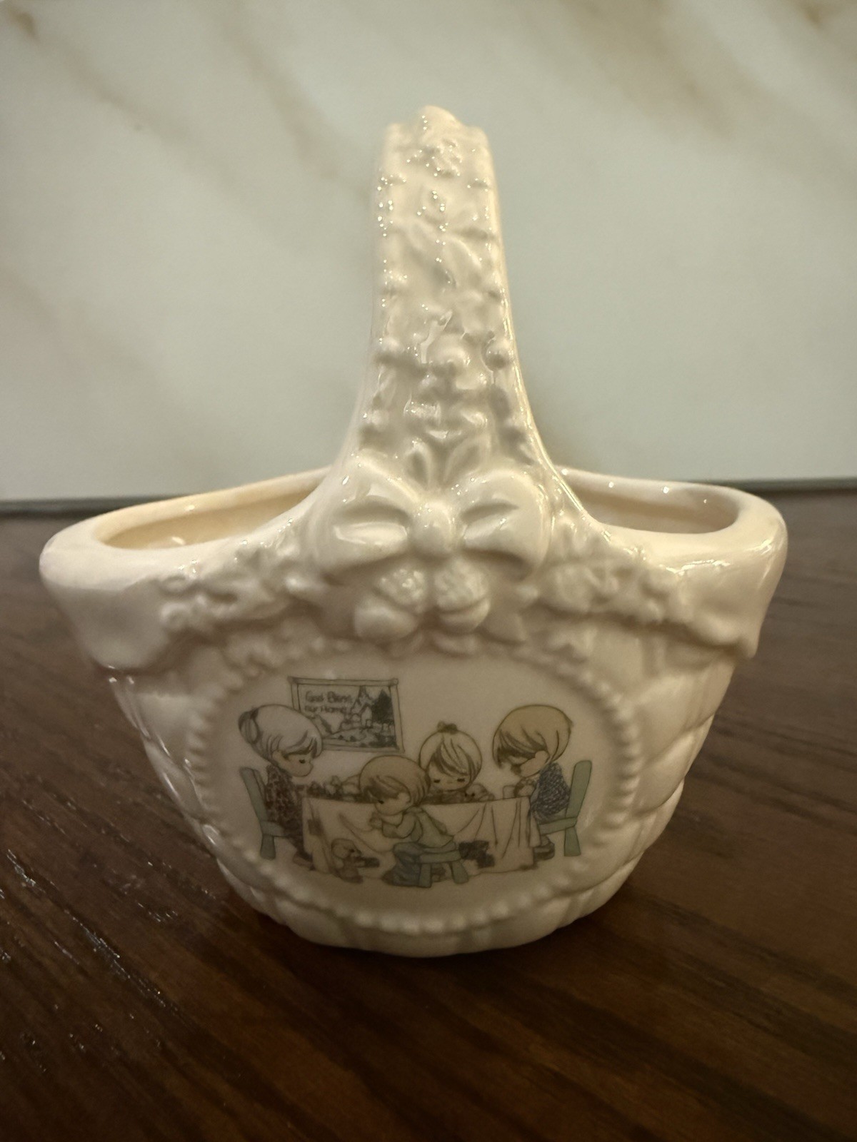 NIB Precious Moments Ceramic Basket~Gather Together To Ask the Lords Blessings