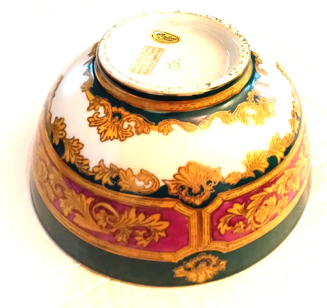 Andrea by Sadek Decorative Bowl 8″ Across Around 3 1/2″ Tall