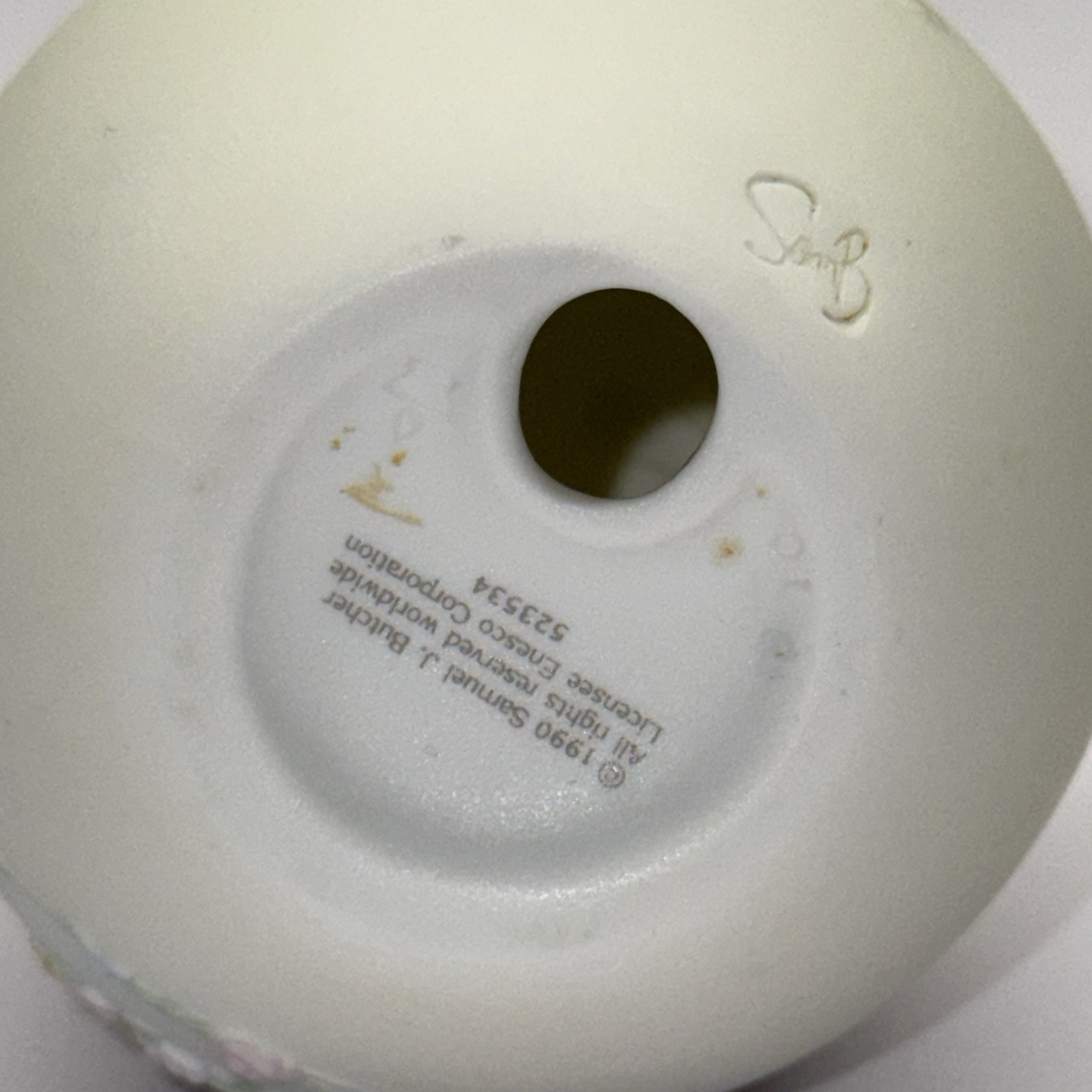 Precious Moments Porcelain Figurine Egg with Stand Vintage No Box 1991