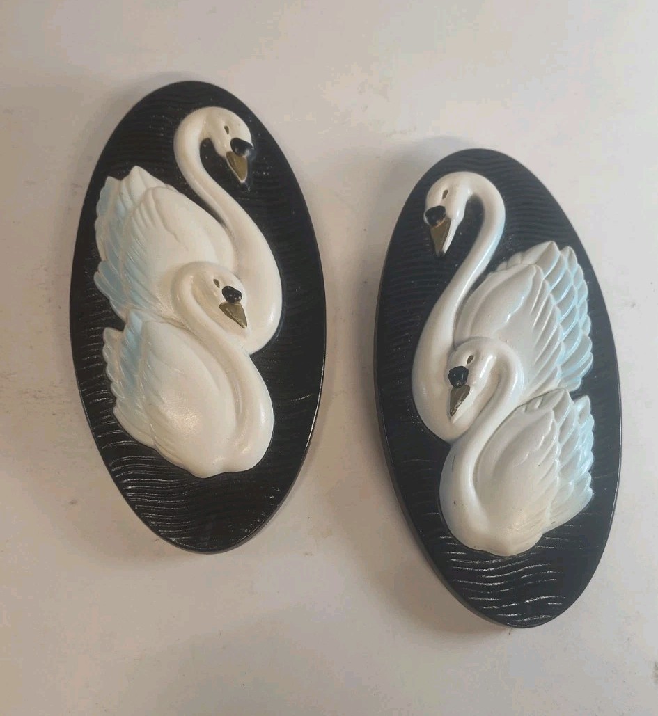 Mid Century Chalkware Swan Wall Plaques Mirrored Pair MCM Retro Kitsch Decor Vtg