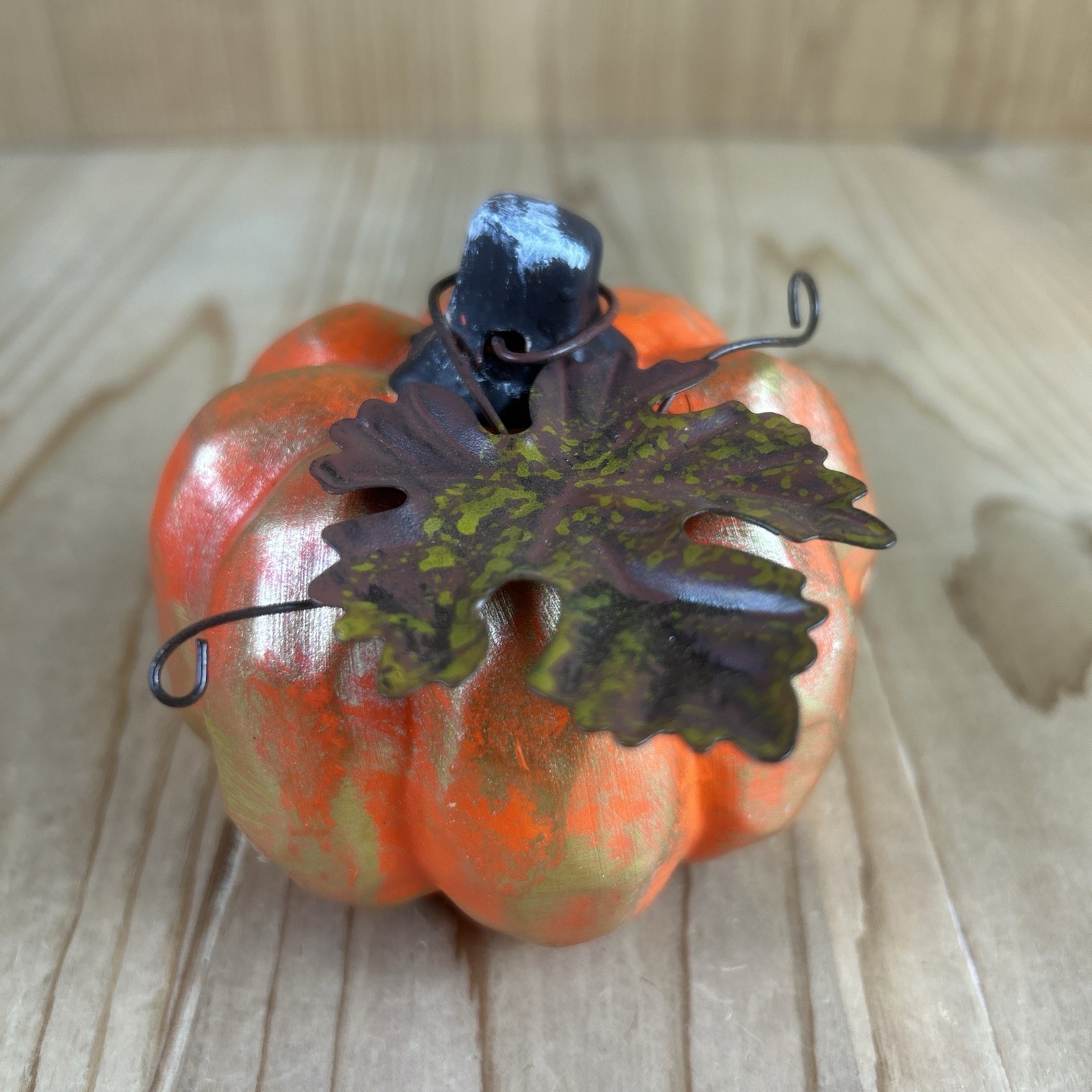 Pumpkin Figurine Set Of 3 Orange Gold Ceramic Metal Leaf Vine Fall Harvest 4×3”