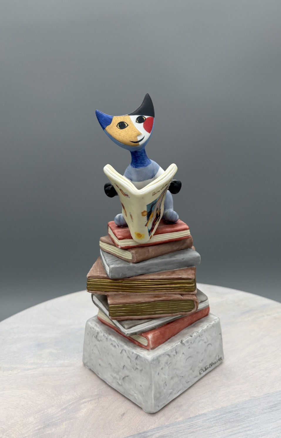 Goebel Rosina Wachtmeister Cat with Books w Musical Movement Music Ornament 9.5″