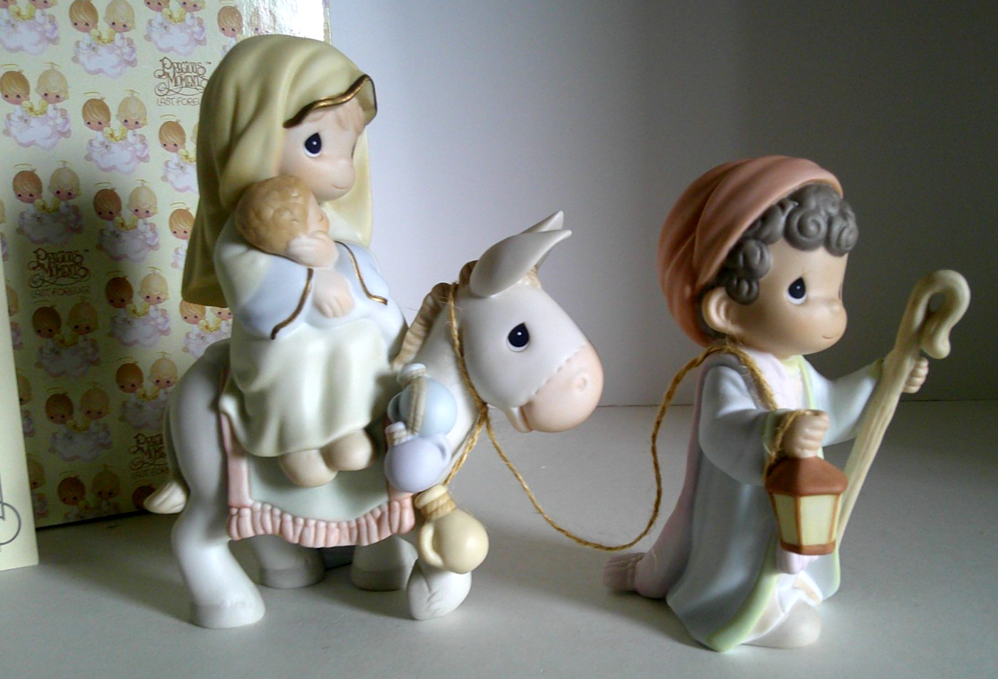 PRECIOUS MOMENTS “Flight Into Egypt” #455970 – 1998 – Cert. of A. – BRAND NEW