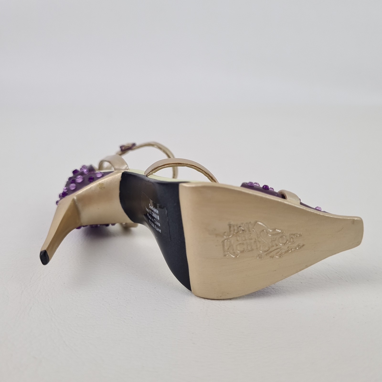 🚨 Just The Right Shoe “Socialite” By Raine Stepping Out 26018 Vintage Miniature