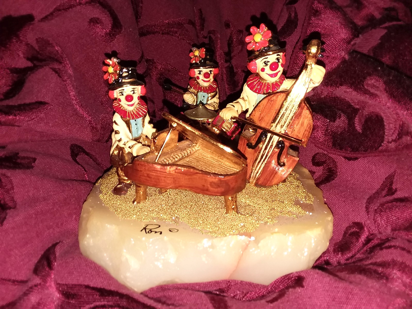 RON LEE METAL ONYX CLOWN SCULPTURE 24K GOLD PLATED BAND CLOWNS