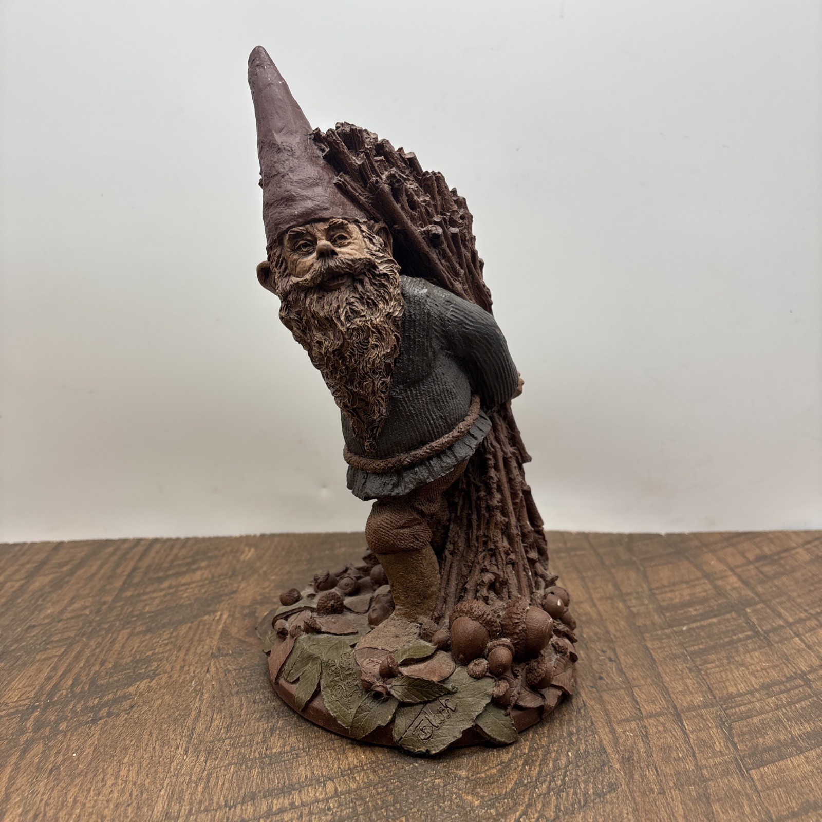 Tom Clark 1984 ERNEST #77 Hand Cast Resin Gnome Worker With Wood Sticks