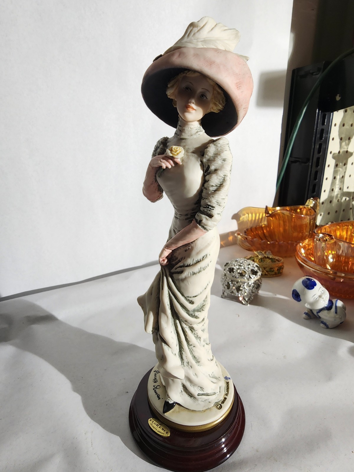 Giuseppe Armani Figurine Capodimonte Alice Statue Florence Porcelain Décor 0718C