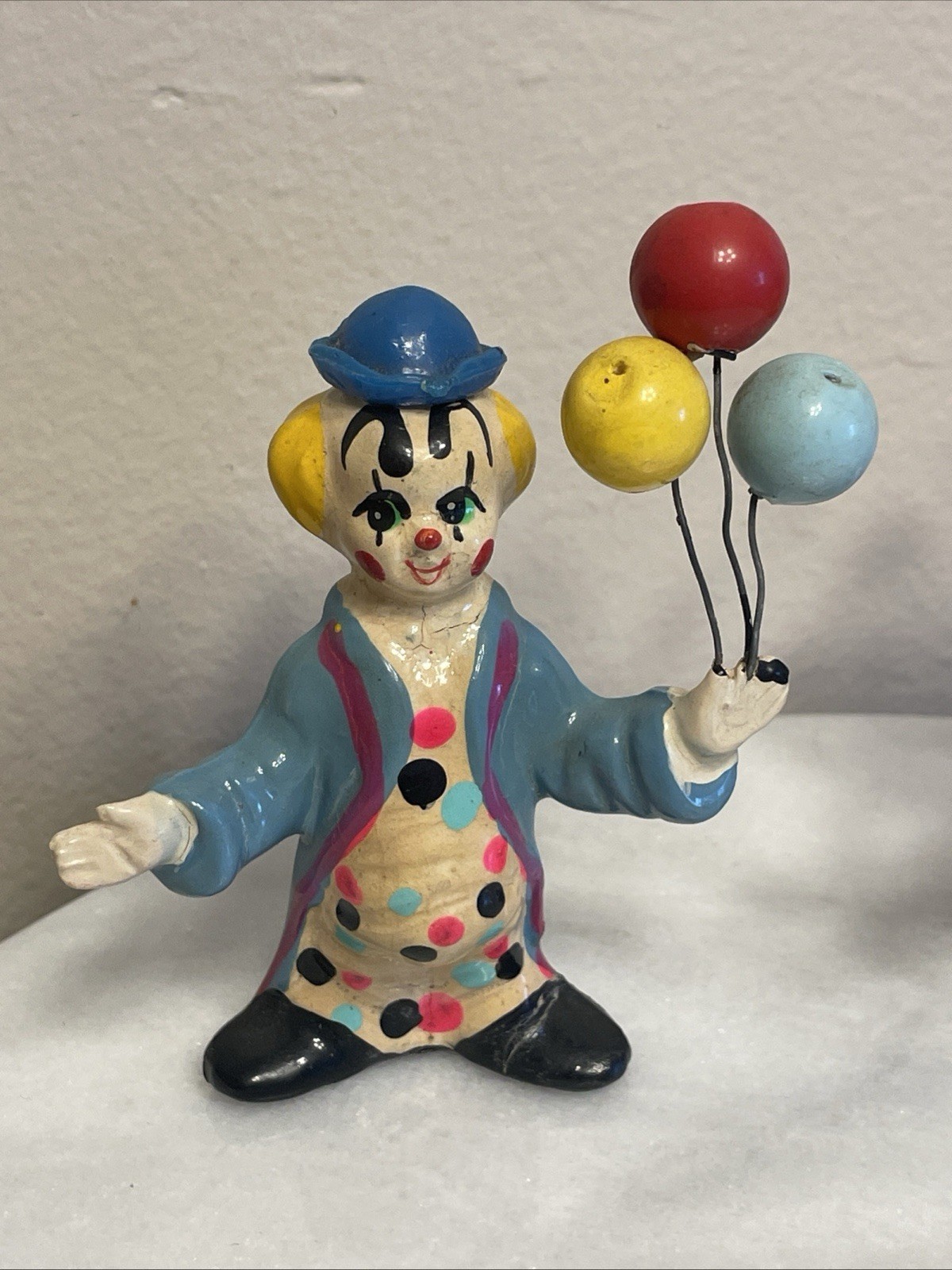 VTG Ceramic Circus Clown Pair Balls Juggling Balloons Figurines Display Set Rare