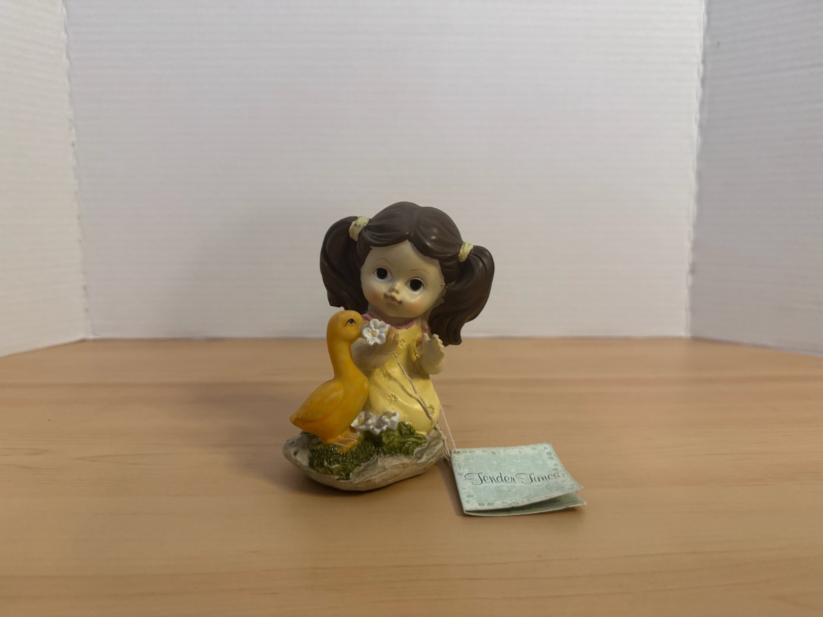 Tender Times Vintage Kneeling Girl With Duck Figurine